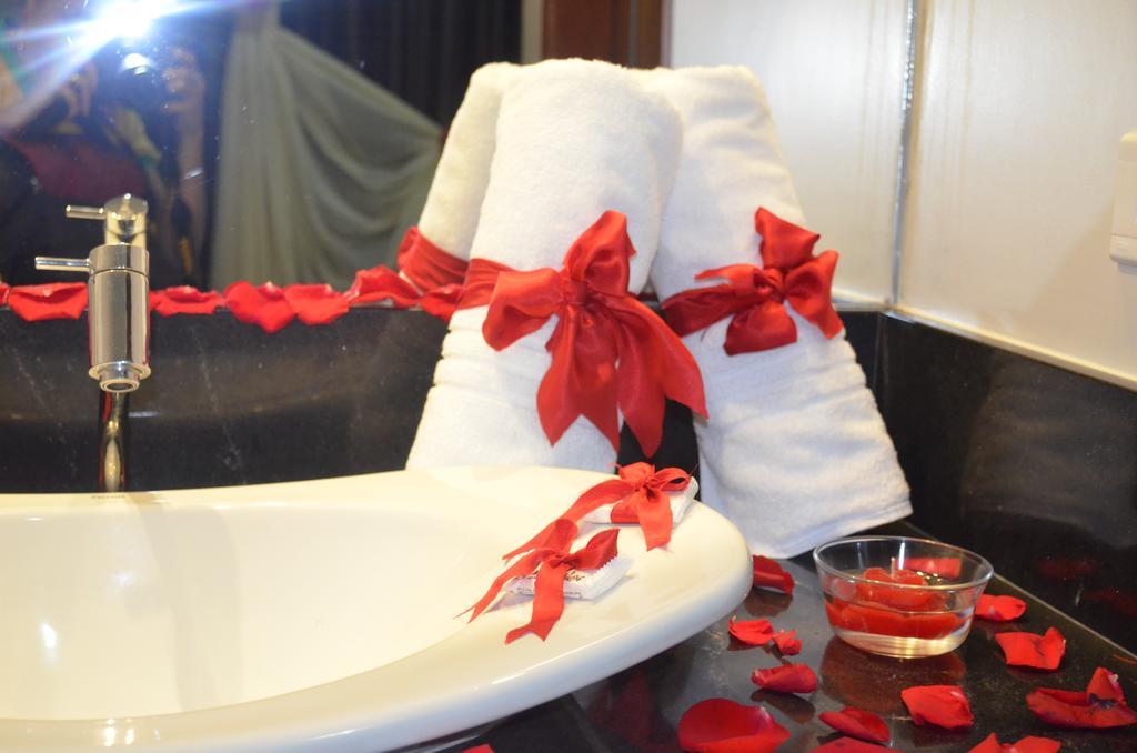 Hotel Palace Avenida Caiaponia ห้อง รูปภาพ
