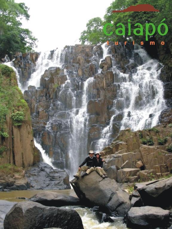 Hotel Palace Avenida Caiaponia ภายนอก รูปภาพ